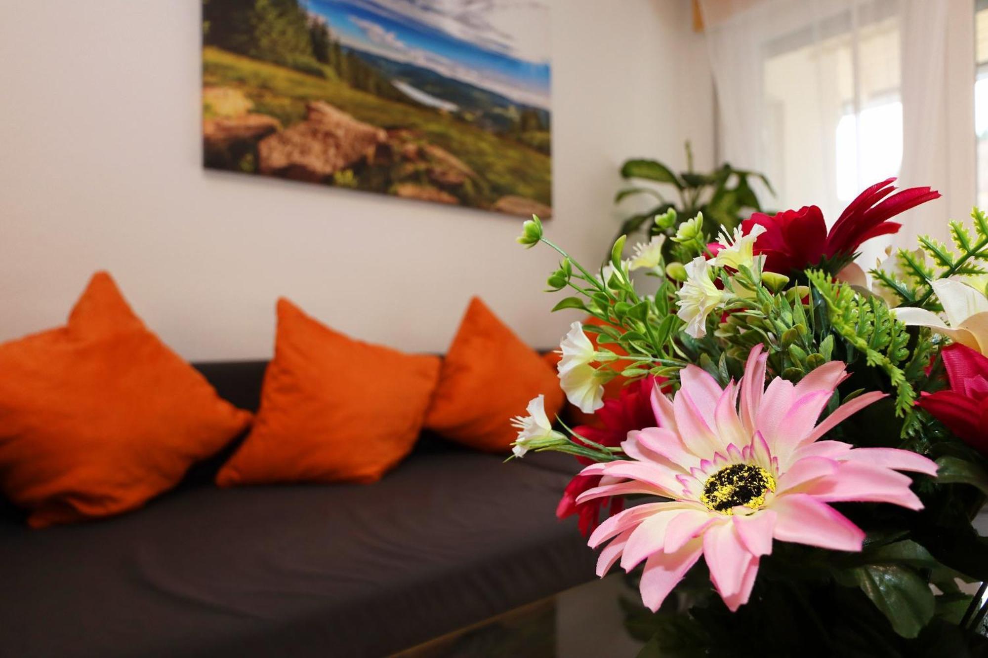 Traumferienwohnung Todtmoos - Appartment Mit Schoenem Wintergarten Bagian luar foto